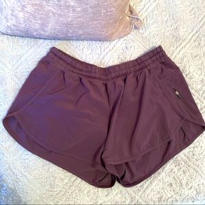 Lululemon Tracker Short IV - 12 - BLCT - EUC